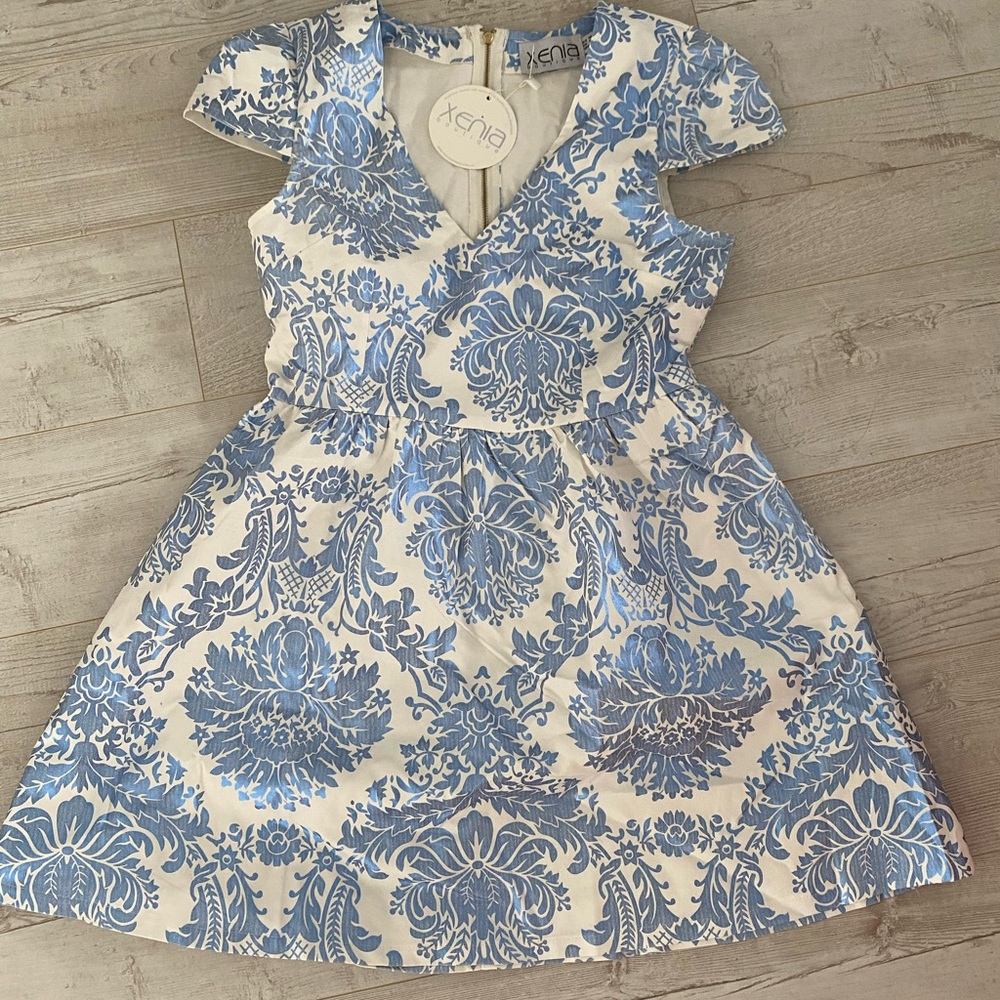Xenia Boutique Dress NWT - Picture 2 of 2